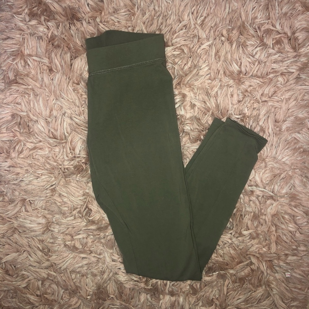 Olive Aerie Leggings